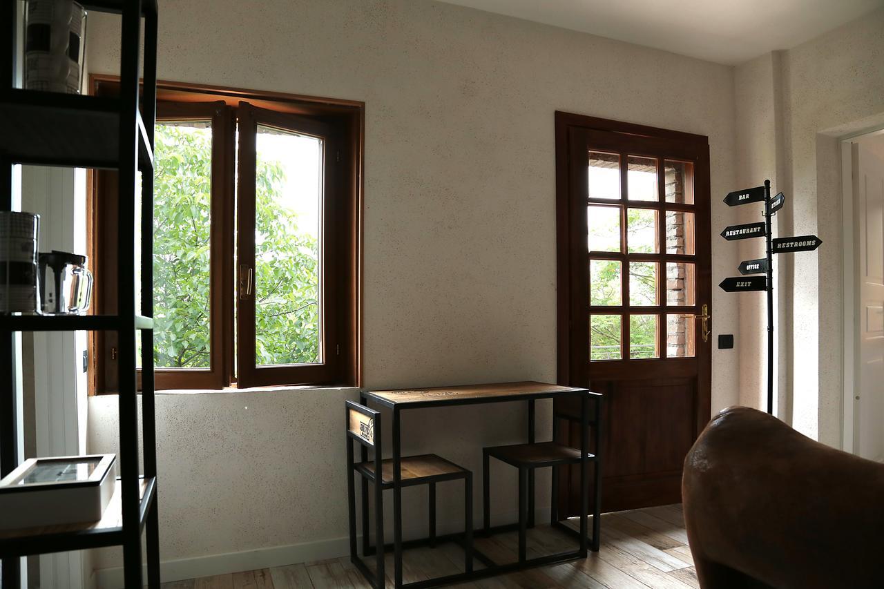 La Maesta' Bed & Breakfast ลางกิราโน ภายนอก รูปภาพ